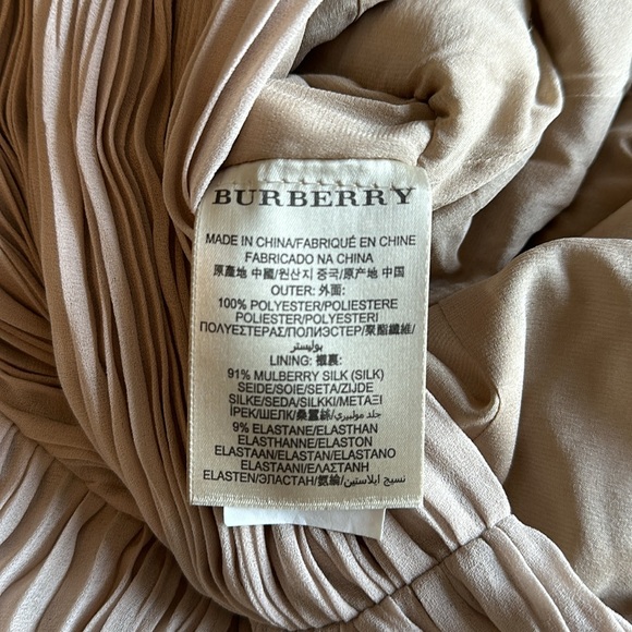 Burberry Dress - Picture 8 of 8